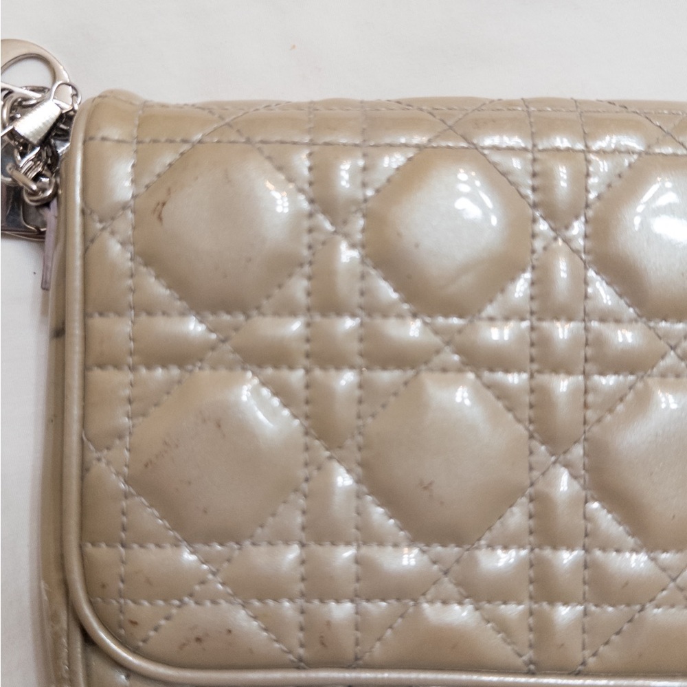 Christian Dior Cannage Patent Leather Crossbody Bag - Picture 10 of 11